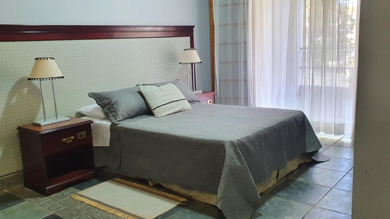 Vale Do Encantado Park Fazenda Hotel